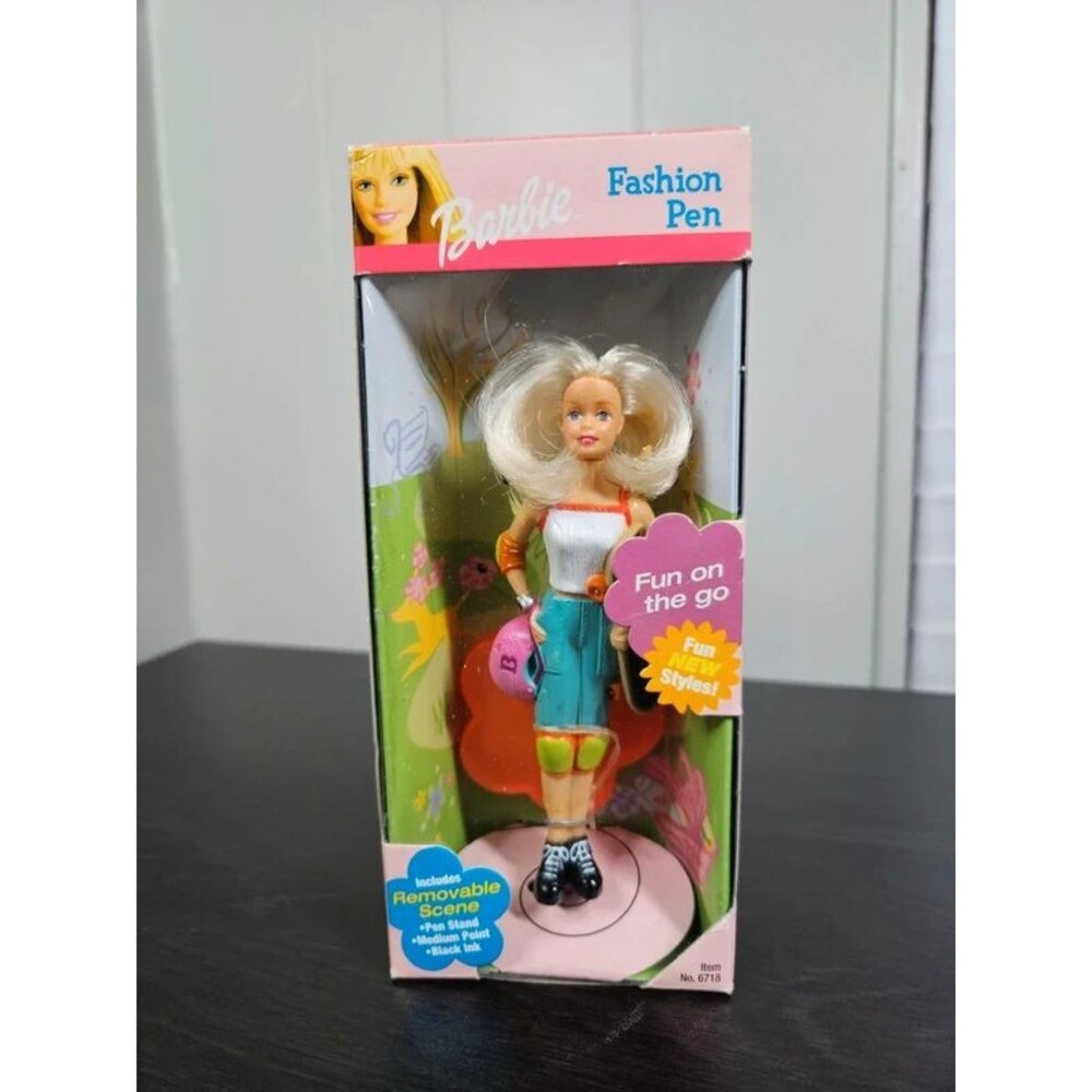 Vintage Barbie Fashion Pen 2002 Fun on the Go Inline Skater RoseArt